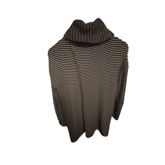 Cabi Fergie Pullover Sweater Black White Striped Long Sleeve Turtleneck XS - Picture 4 of 5